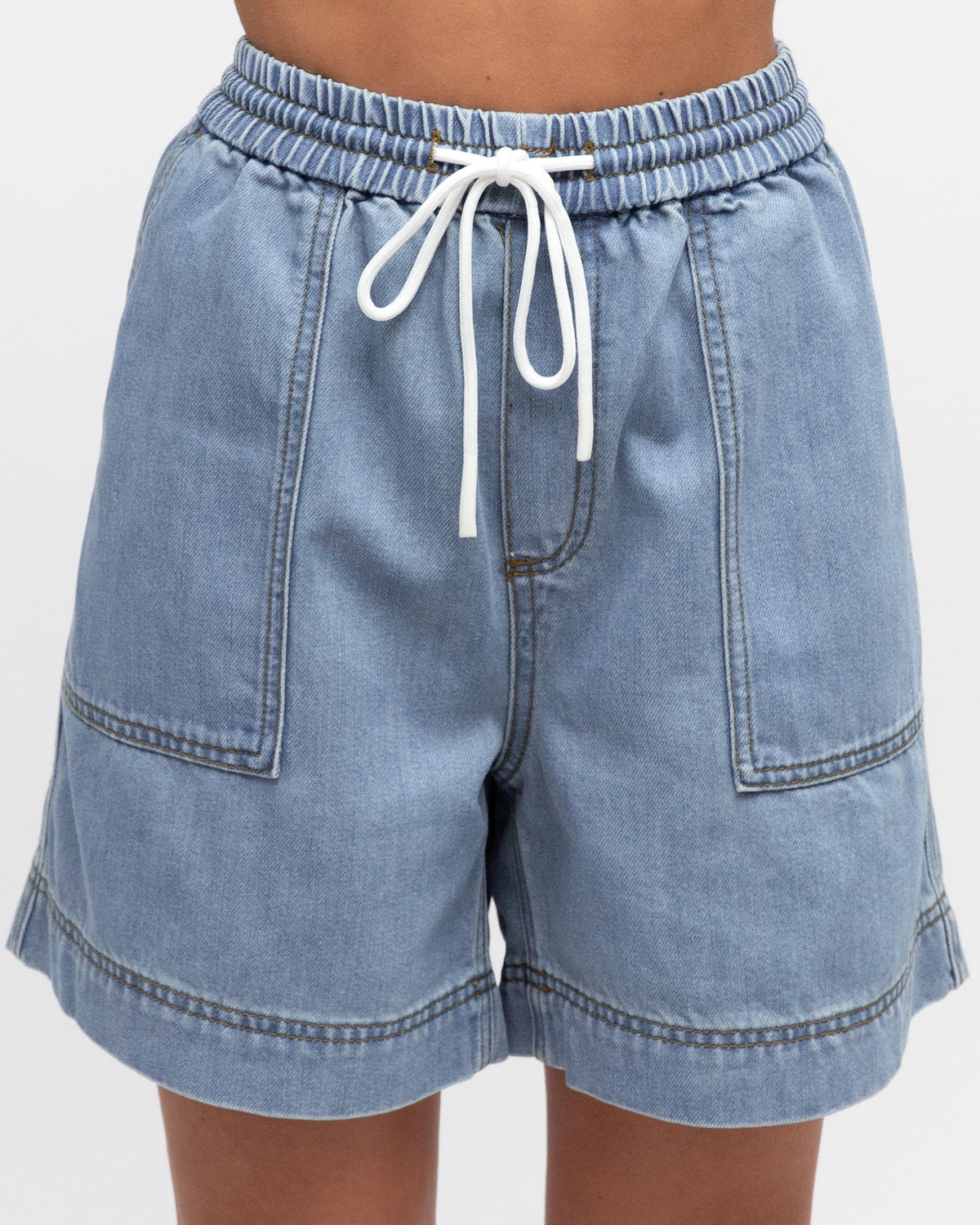 Label of Love URBAN DENIM SHORT Light Wash