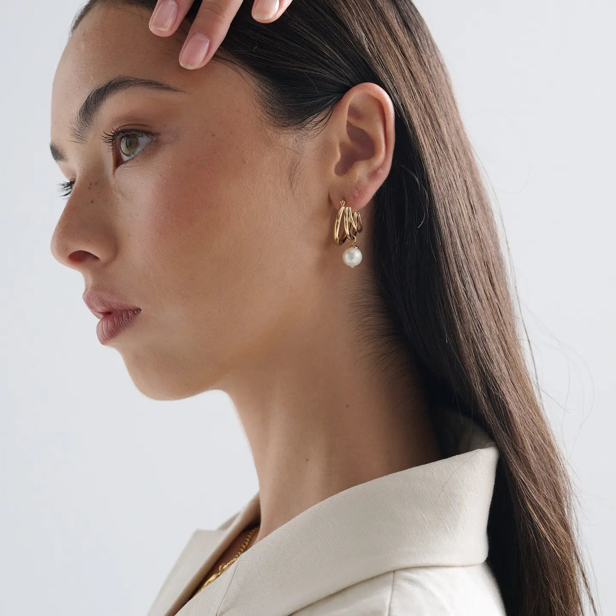 Leo Pearl 18K Gold Earrings