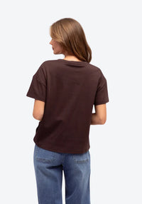 Label of Love Easy Tuck Tee Chocolate