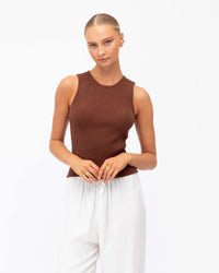 White Closet Ribbed Knitt